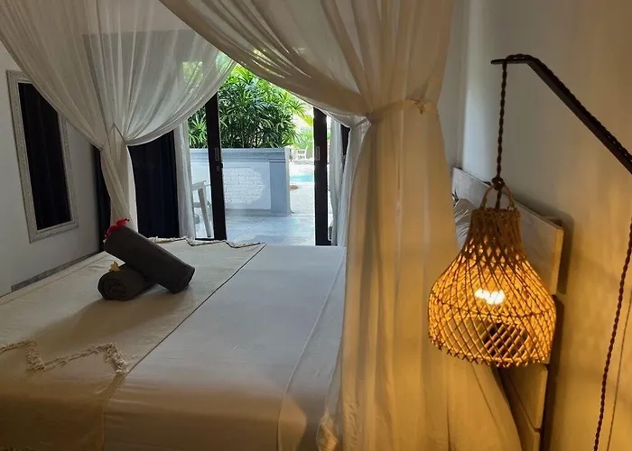 Pearl (adults Only) Hotel